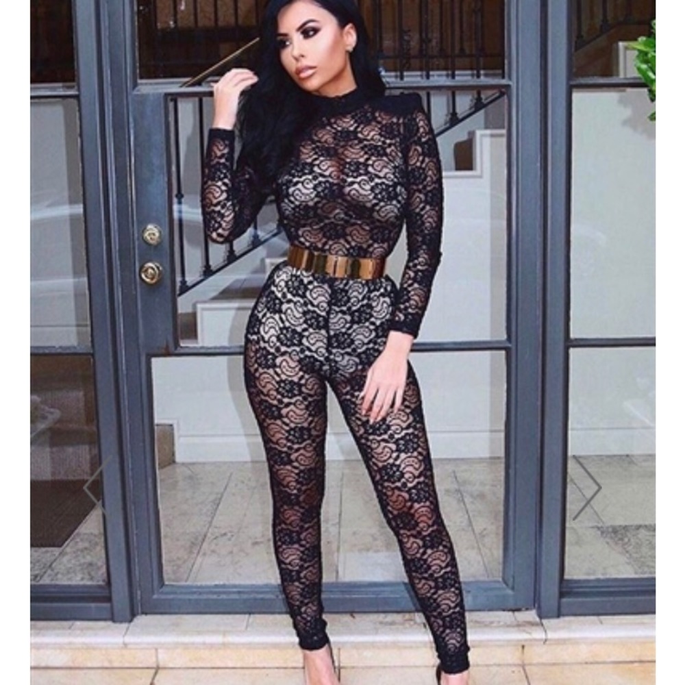 🖤 Black lace jumpsuit 🖤
